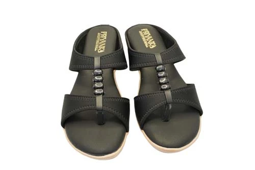 Stay Causal With Leather ChappalK-774